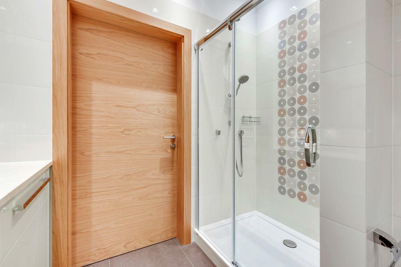 Waniliowy - Neptun Park by OneApartments Gdańsk Zewnętrze zdjęcie